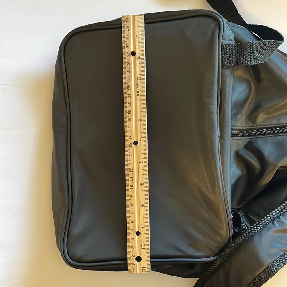 Avon go around town black baby backpack